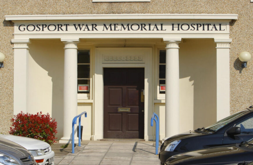 Gosport war memorial hospital (1)